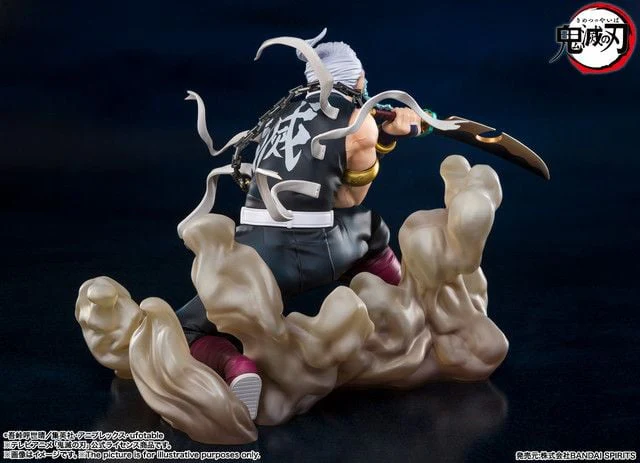 Demon Slayer Kimetsu no Yaiba: Tengen Uzui Figuarts Zero Figure by Bandai Tamashii - Image 3