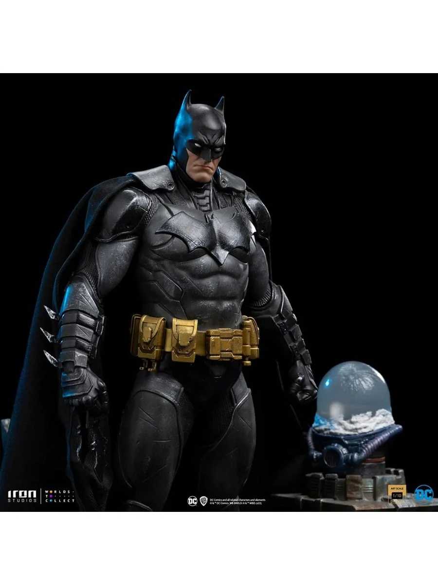 DC COMICS - BATMAN UNLEASHED DELUXE ART SCALE 1/10 STATUE BY IRON STUDIOS - Image 4
