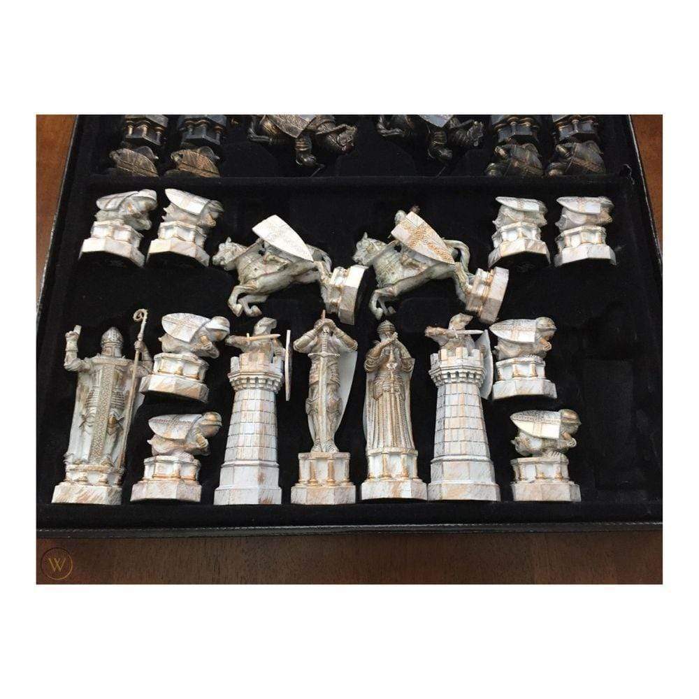 Harry Potter Final Challenge Chess Set by The Noble Collection - Image 3