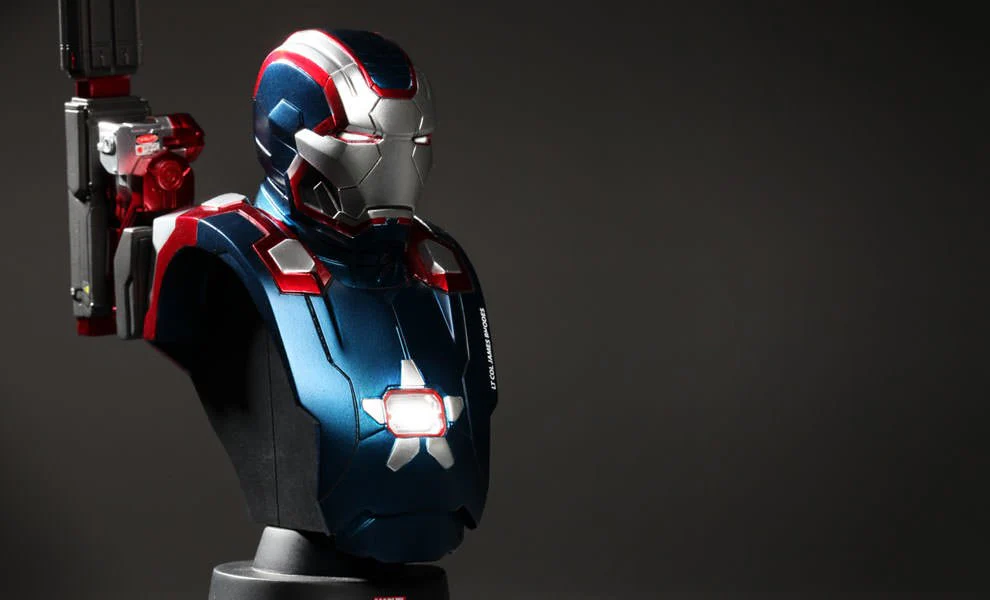 Sideshow Collectibles - Marvel Iron Patriot 1:6 Bust - Image 4