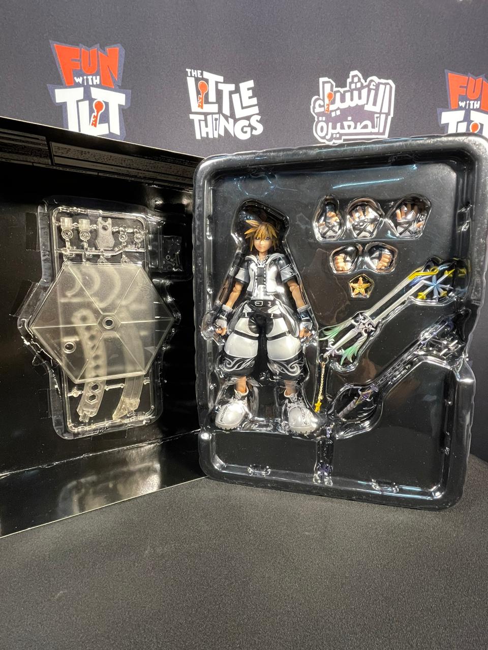 Disney Kingdom Hearts No. 1 Sora Action Figure [Damaged Box] - Image 2