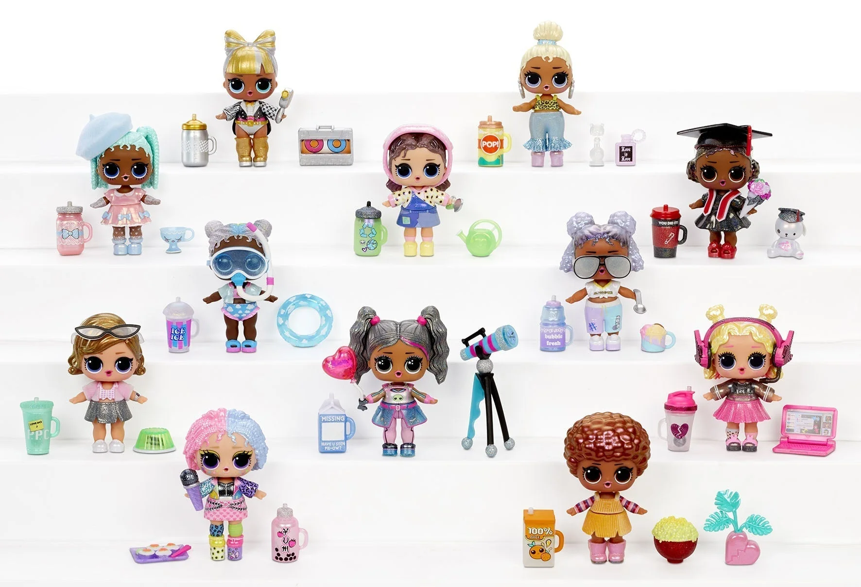 L.O.L. Surprise Present Surprise Doll with 8 Surprises Series 3 - Image 2
