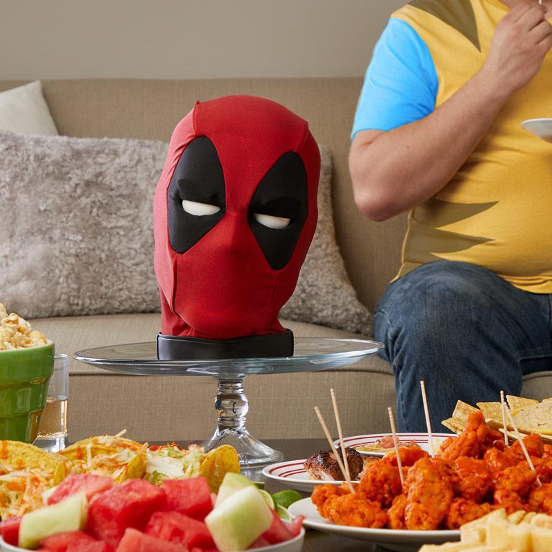 MARVEL LEGENDS DEADPOOL PREMIUM INTERACTIVE HEAD - Image 4