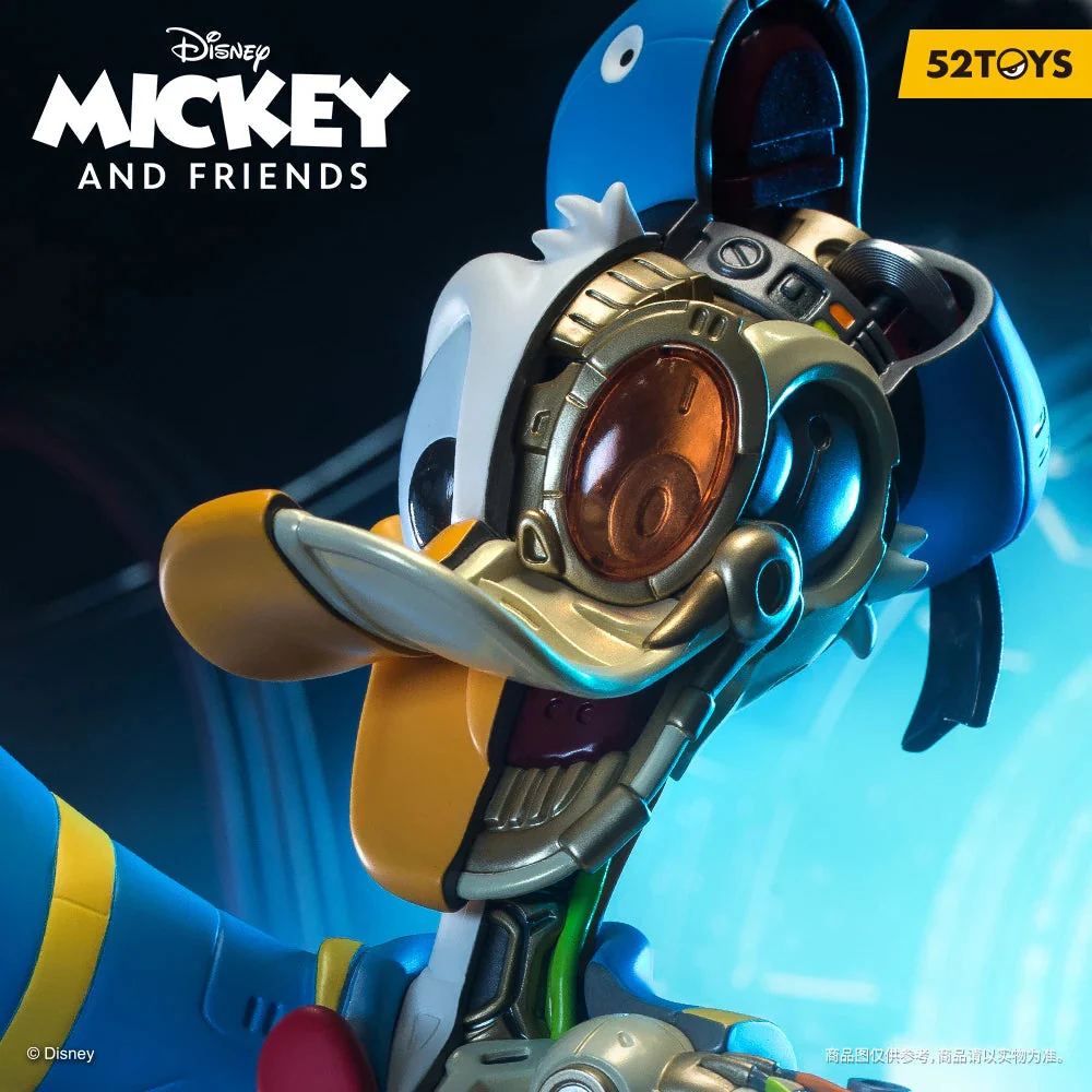 Mickey & Friends Semi Mecha Series - Donald Duck Classic Figure By 52 Toys - Image 4