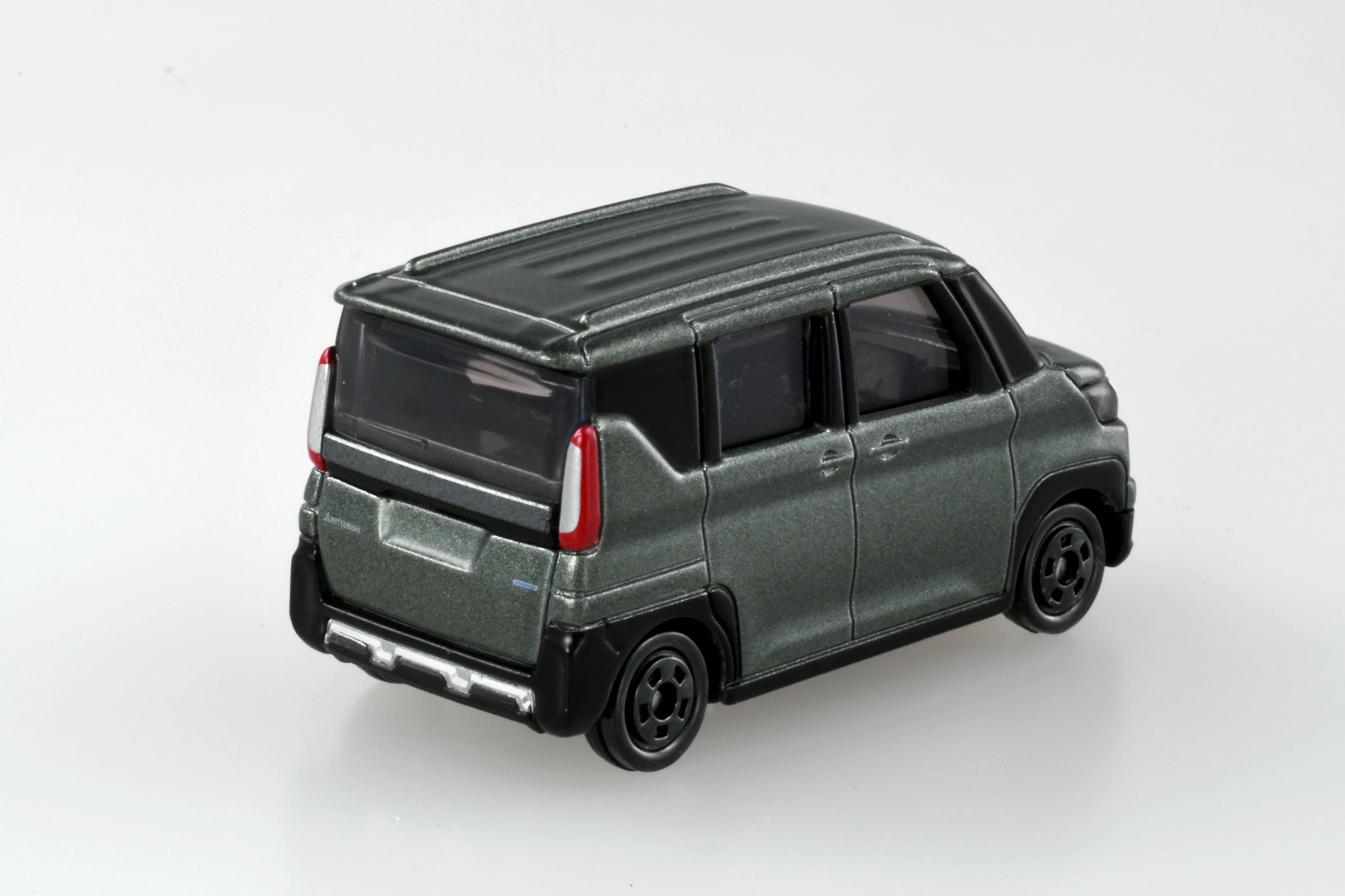 Mitsubishi Delica Mini Core Tomica By Takara Tomica - Image 4