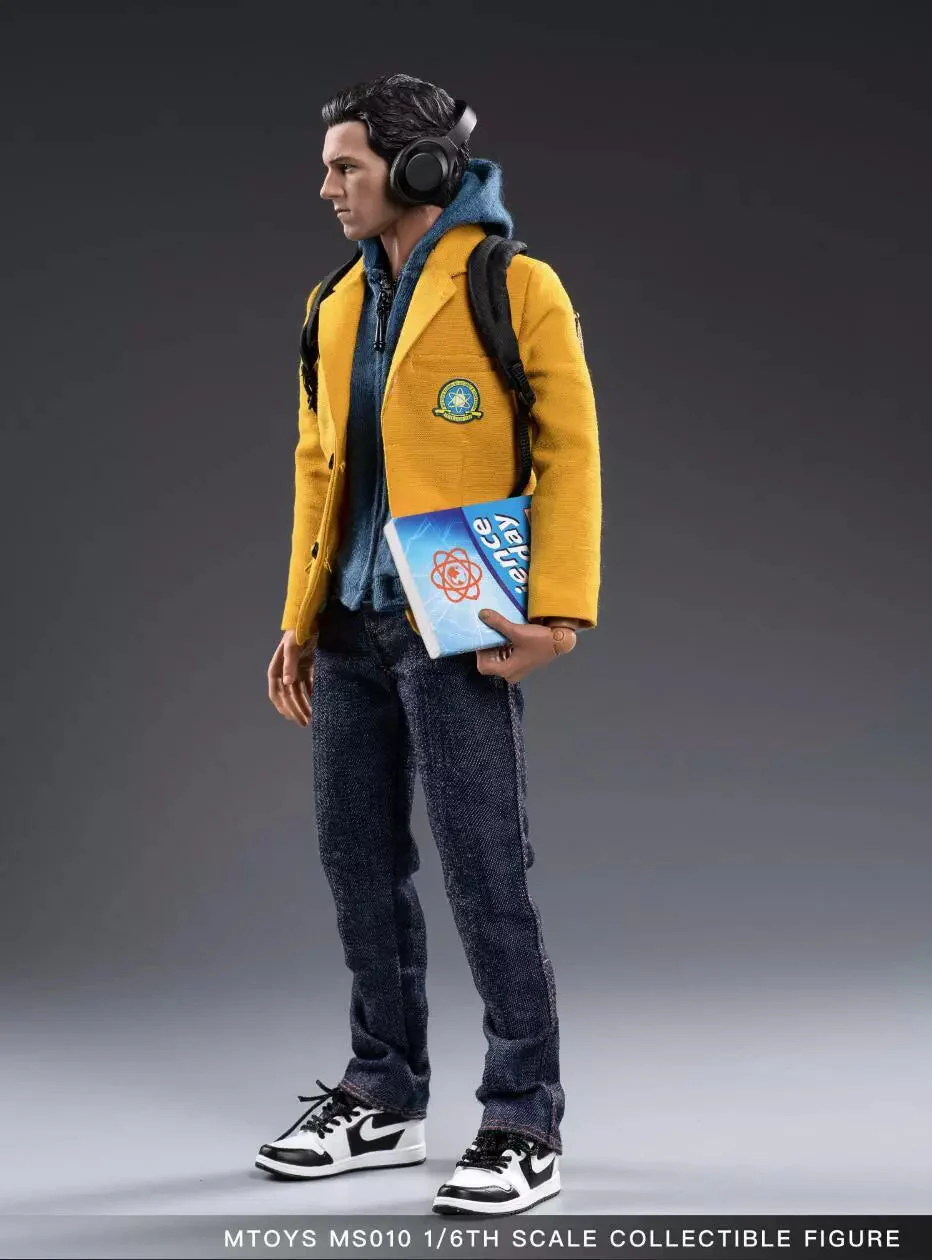 Marvel Spider Man School Uniform Action Figure By Hot Toys - Image 3