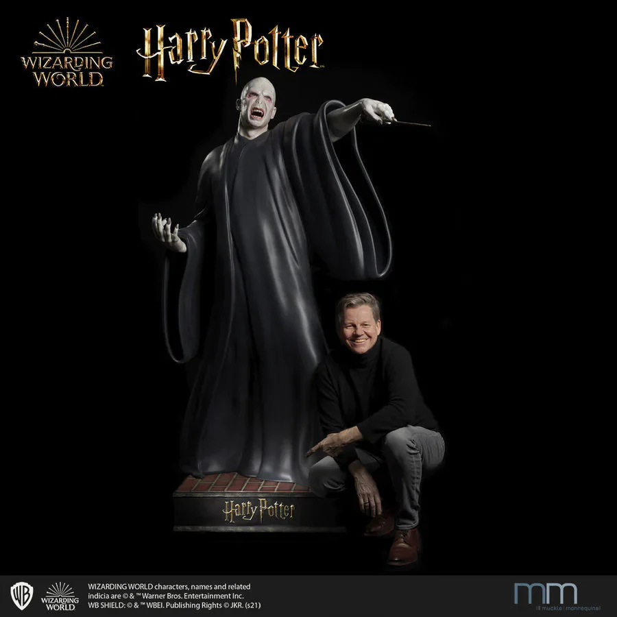 Harry Potter Lord Voldemort Life Size Statue by Muckle Mannequins - Image 6